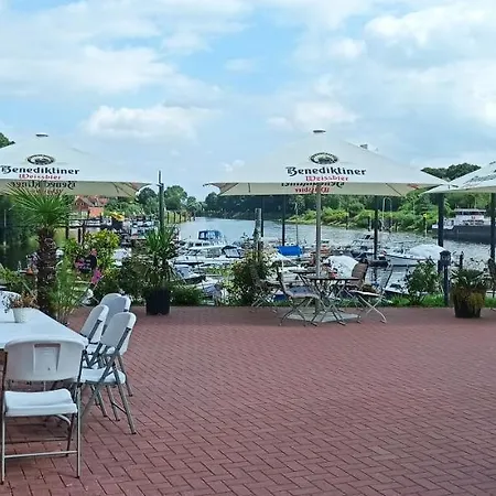 Kappoleni - Ein Boot Fuer Dich Bådhotel *