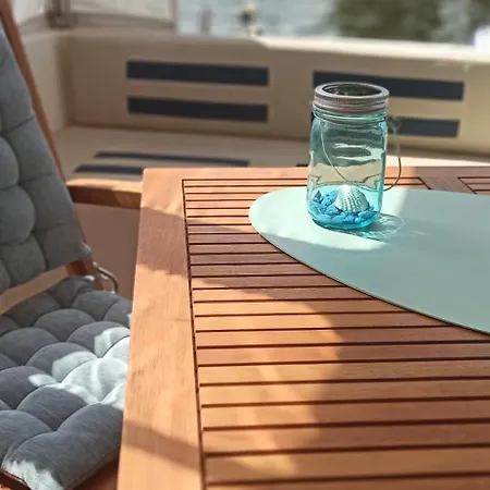 Kappoleni - Ein Boot Fuer Dich Bådhotel